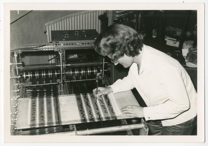 Photograph of Daphne Oram at the Oramics Machine in Tower Folly. Daphne Oram Collection, Special Collections & Archives, Goldsmiths, University of Lon