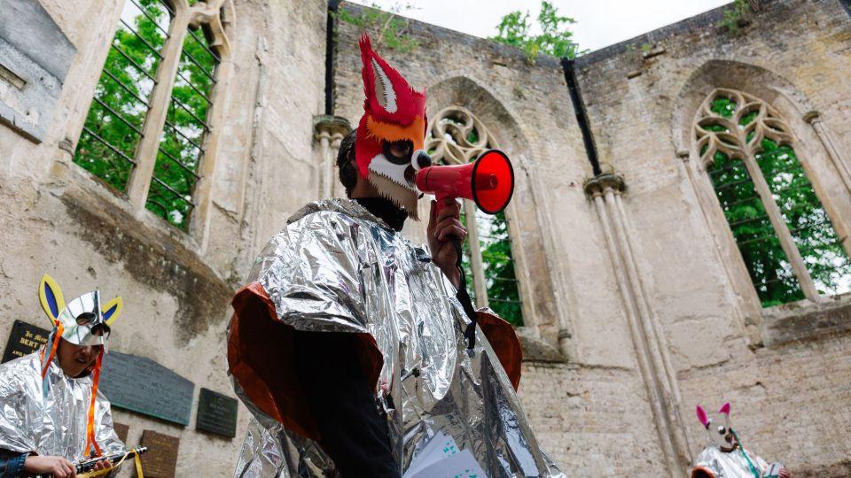 Plastique Fantastique performing in the ruined chapel
