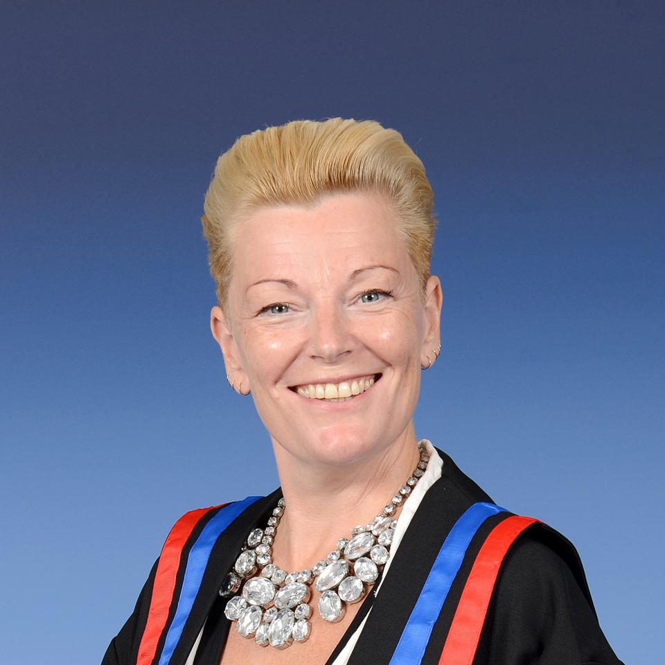 Photo of Dr Elly Barnes MBE