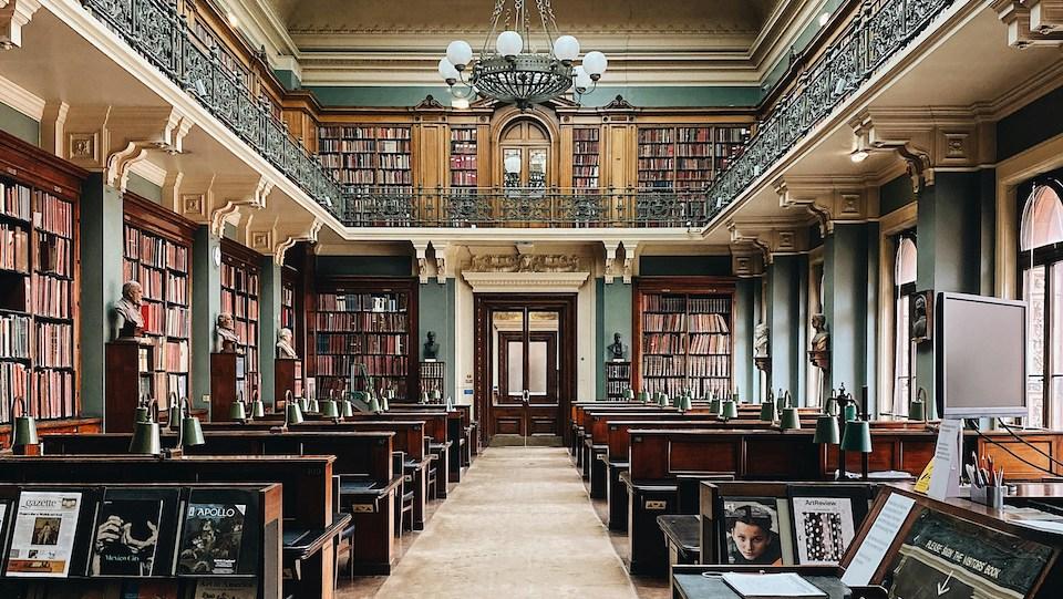 The interior of the National Art Library at the Victoria and Albert Museum