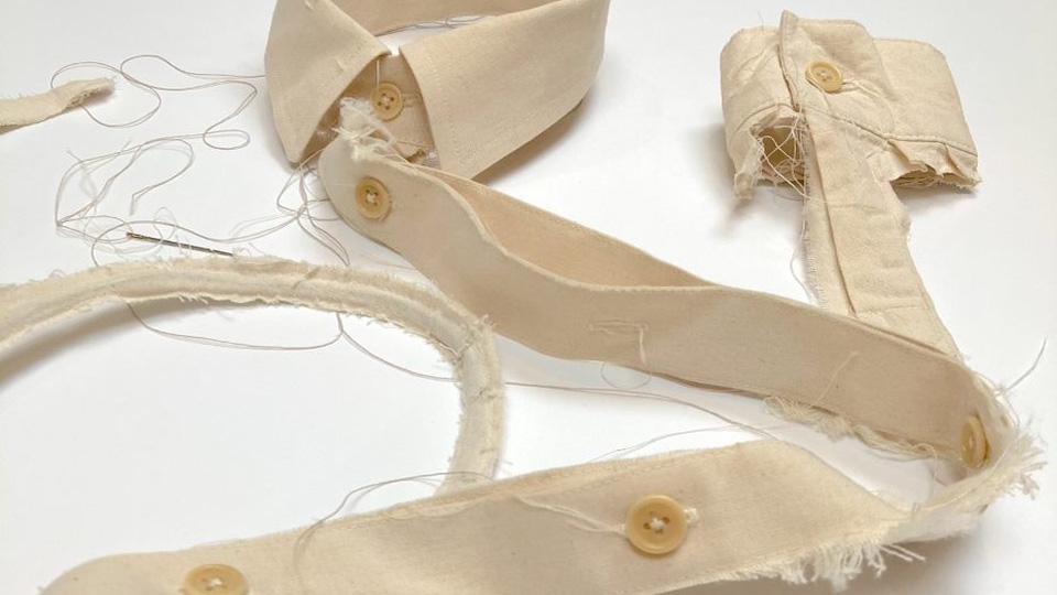 Pictures of cream strips of fabric