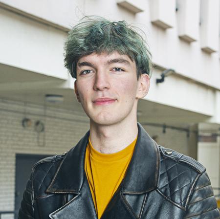 Simas, computer science student